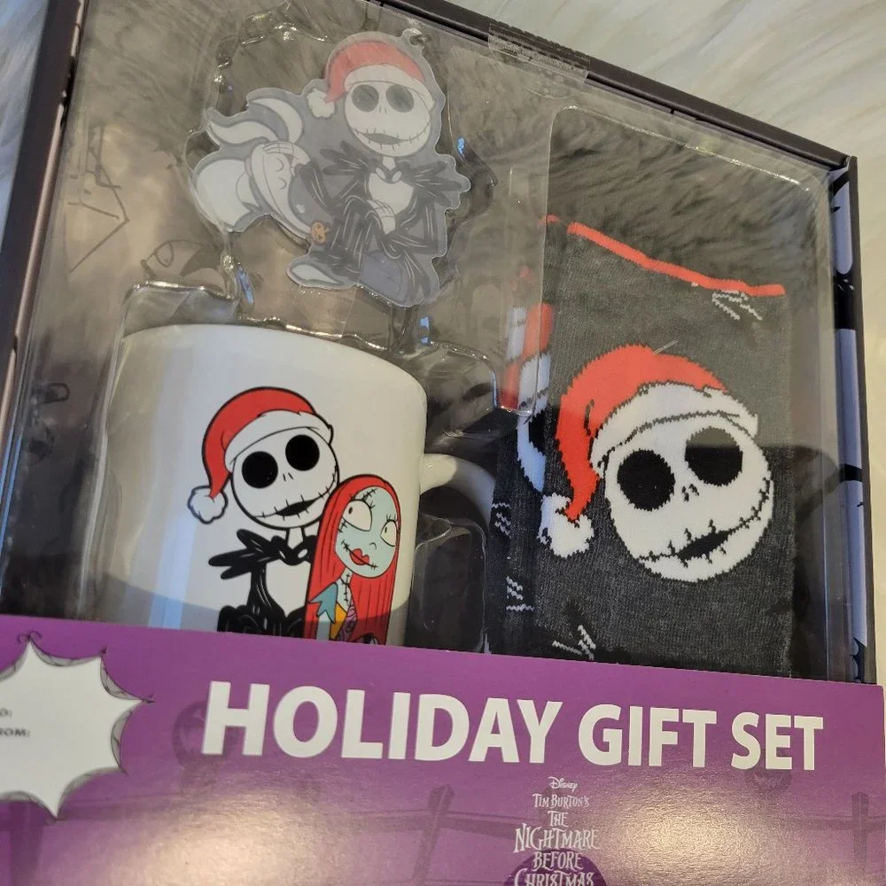 Disney The Nightmare Before Christmas Holiday Gift Set